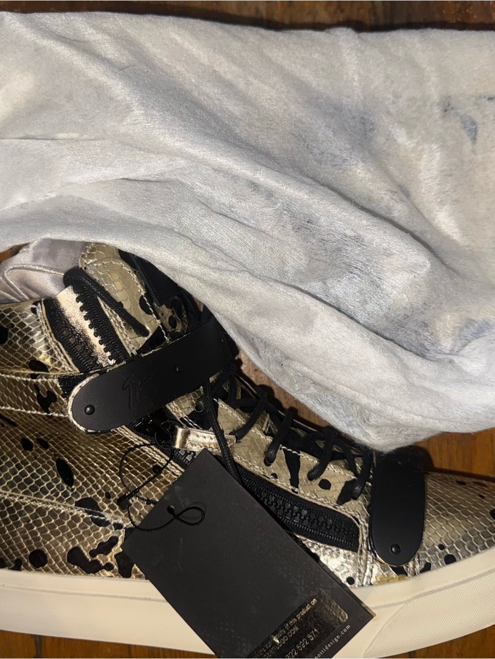 Giuseppe Zanotti Real Python Embroidered Leather SZ9 High-Top Sneaker NWT NO BOX